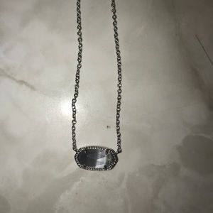 Kendra Scott necklace